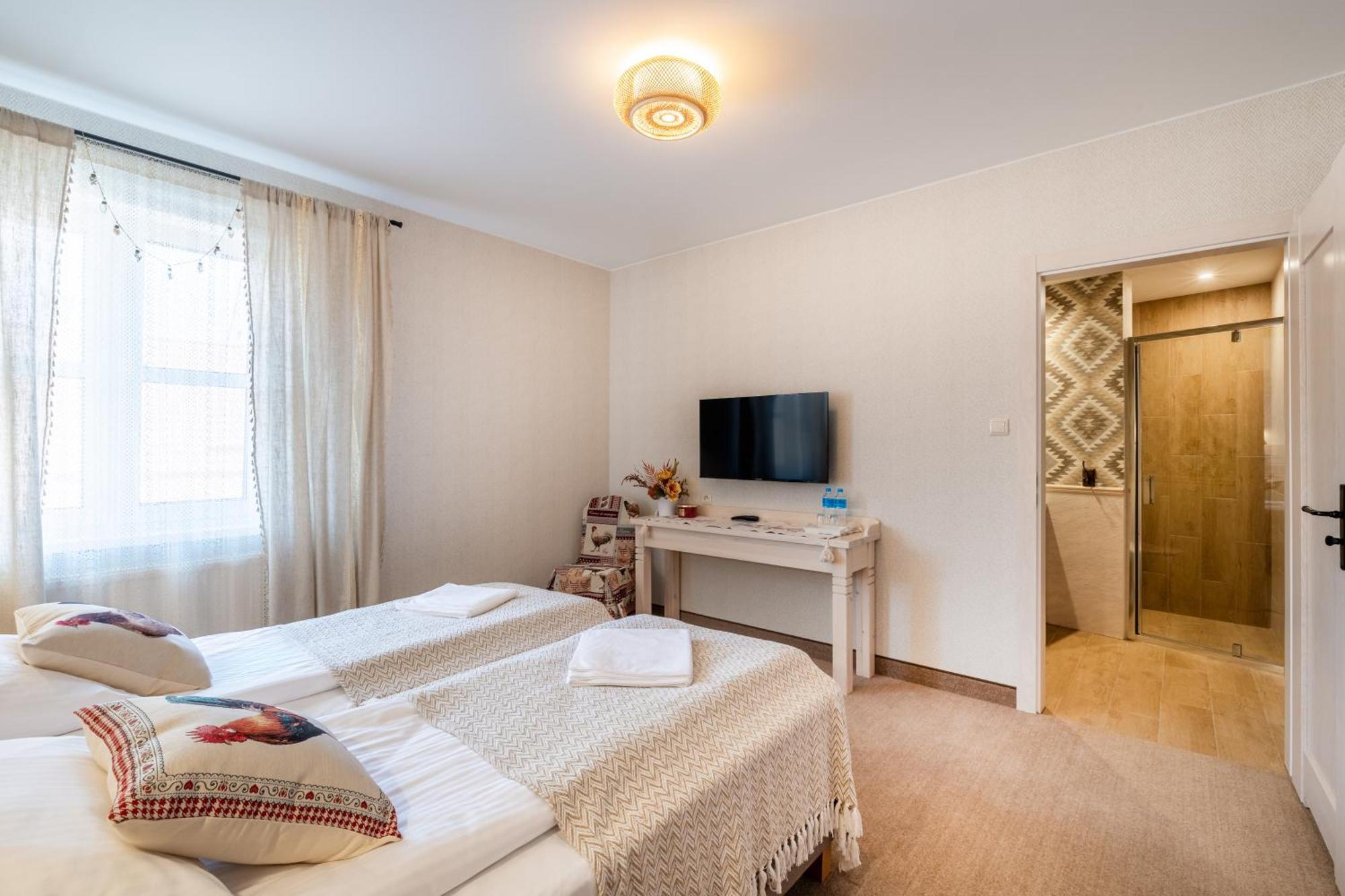 Villa Regent Тыкоцин Экстерьер фото