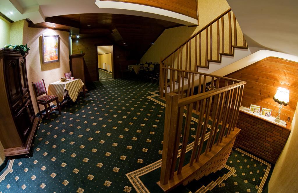 Villa Regent Тыкоцин Экстерьер фото